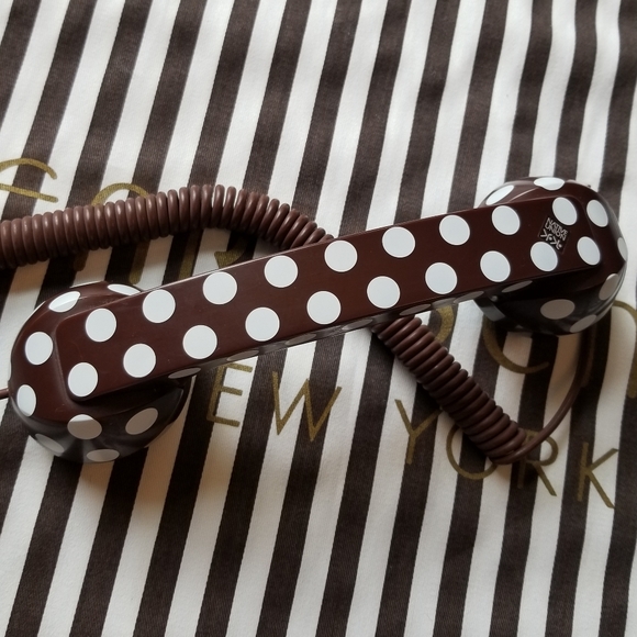 henri bendel Accessories - ❗Henri Bendel Brown and White Polka Dot Handset Phone❗